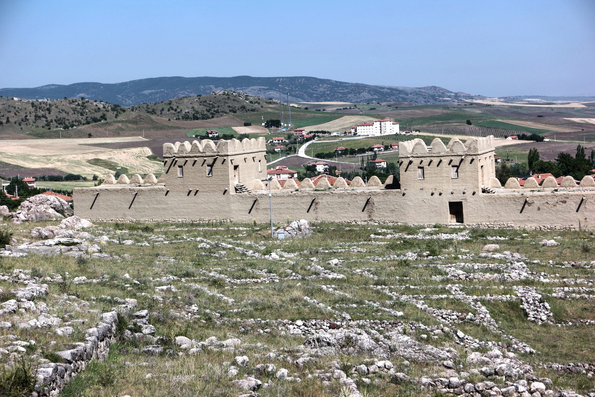 哈图萨及其重建的防御工事